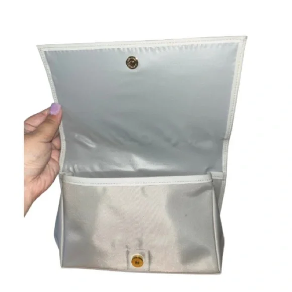 Dior Clutch Cosmetic Amenity Bag, Light Gray, Snap Closure - Picture 8 of 10